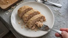 Polpettone di tonno “a caramella”: ricetta facile per fette compatte, anche da preparare prima