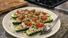 Zucchine tonnate fredde: barchette sode e ripieno cremoso in pochi passaggi